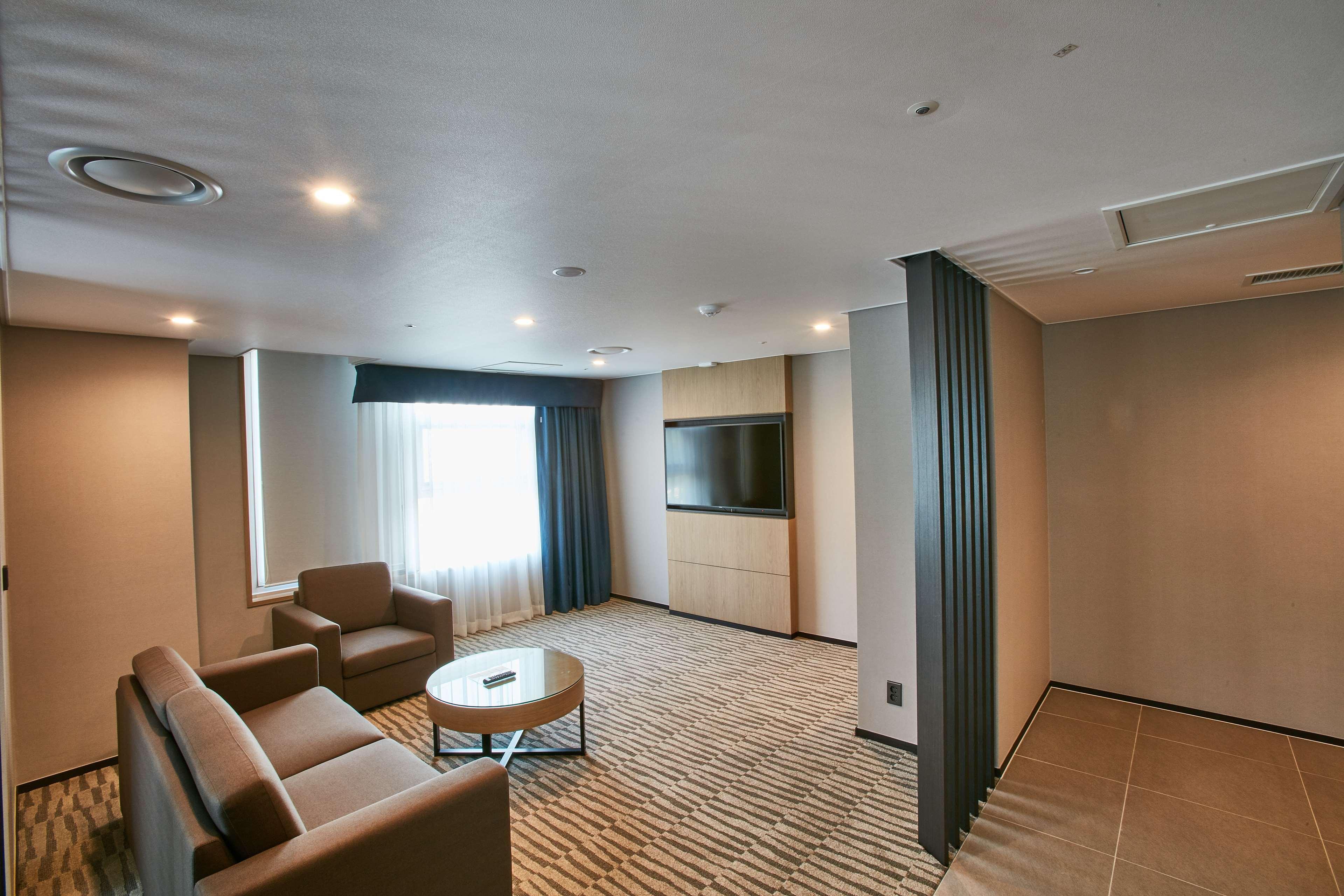 Best Western Plus Elmendorf Hotel San Antonio Hotel Zewnętrze zdjęcie