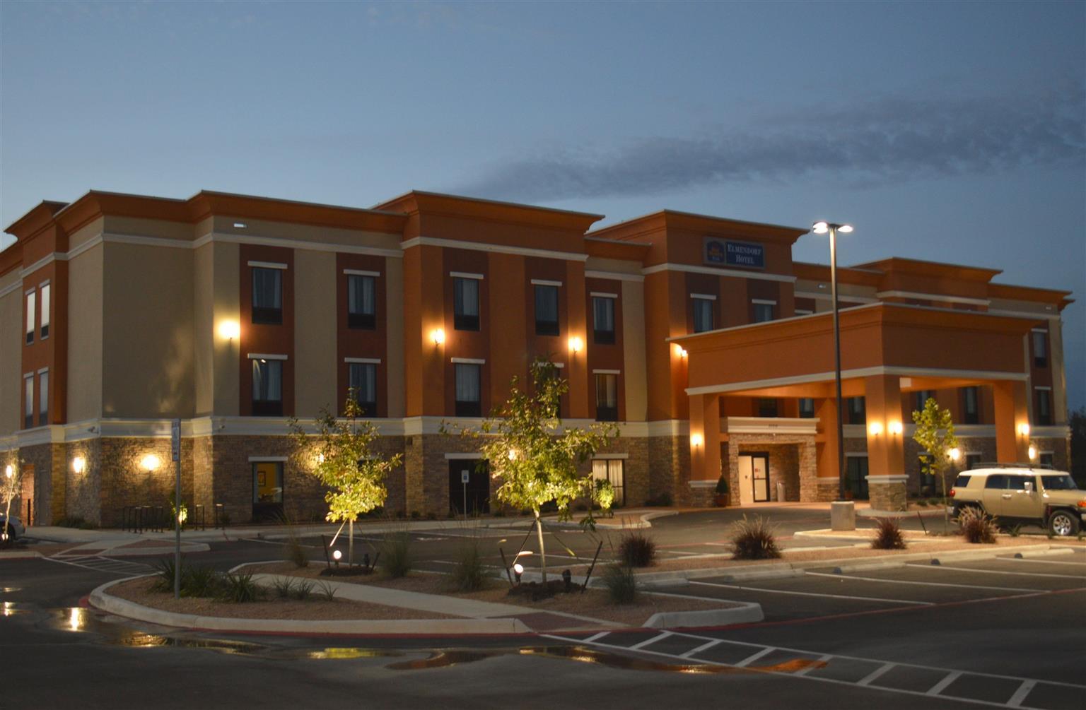 Best Western Plus Elmendorf Hotel San Antonio Hotel Zewnętrze zdjęcie